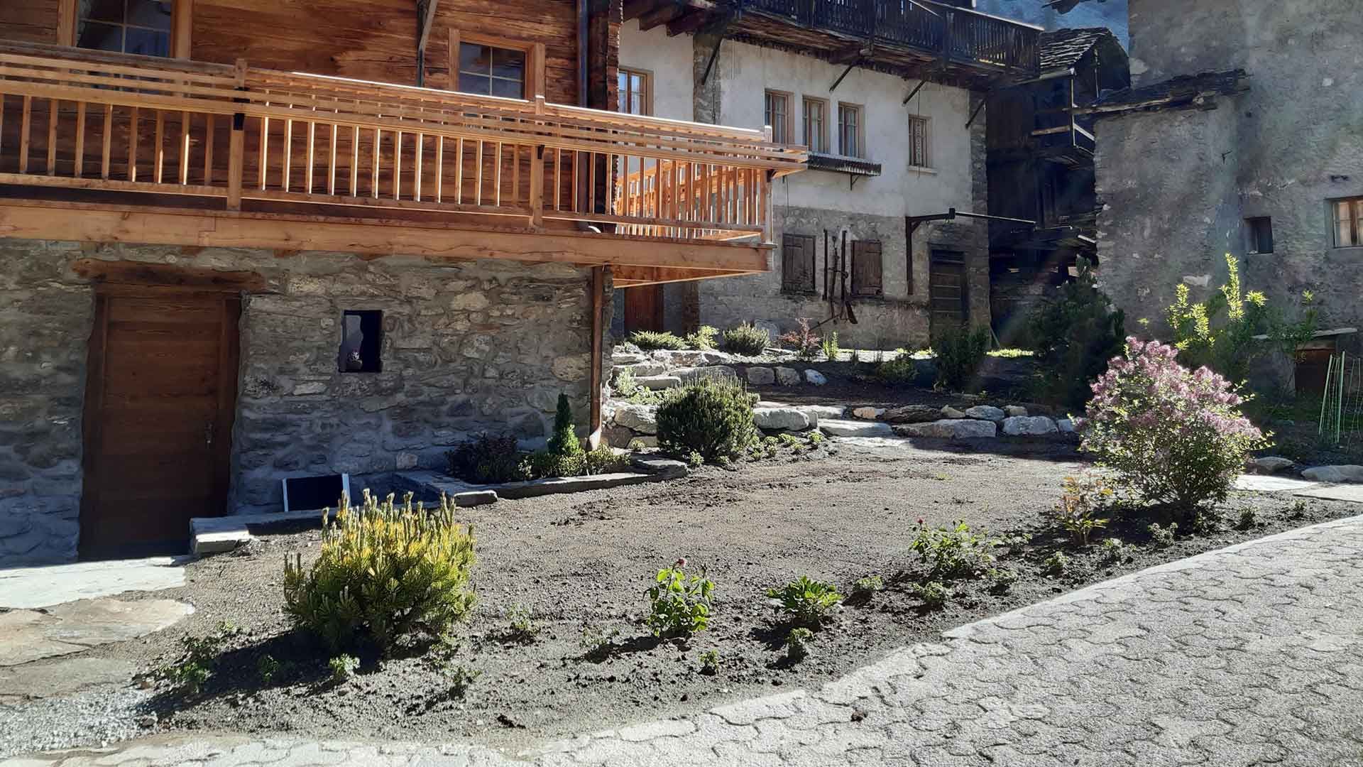 9 travaux 9 travaux